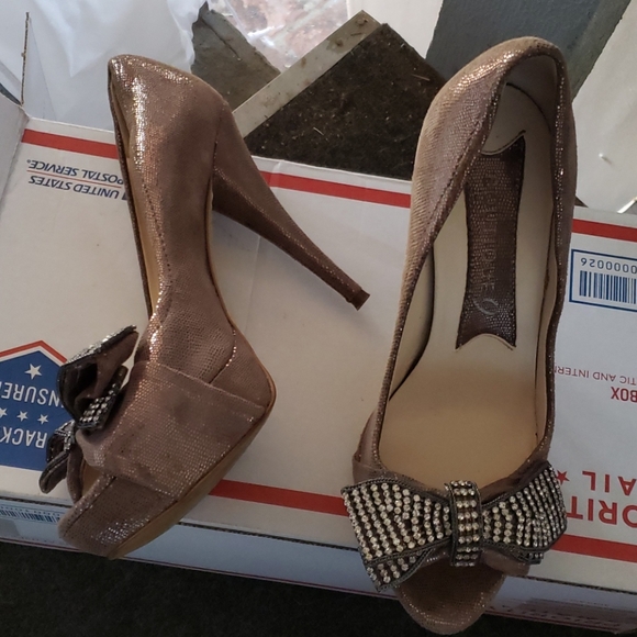 Boutique9 - Picture 3 of 3